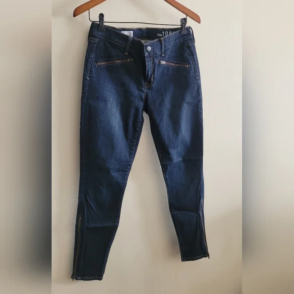 Vtg GAP 1969 legging jean zipper detailed denim Women's size 6R. Blue jean. - Picture 2 of 10